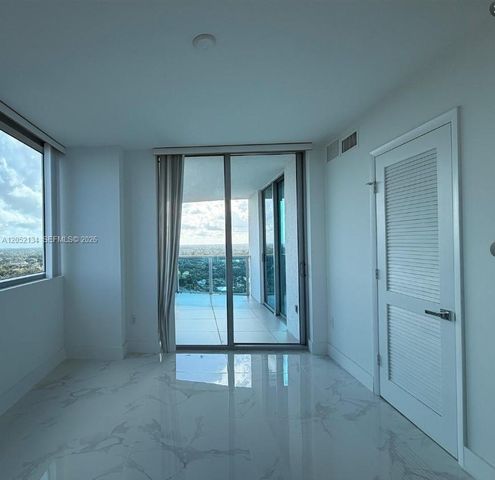 2641 N Flamingo Rd 2208N, Sunrise, FL 33323