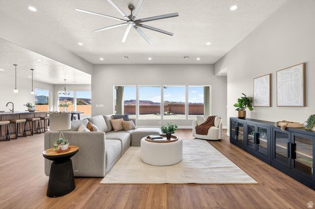 915 S 170 E, Ivins, UT 84738