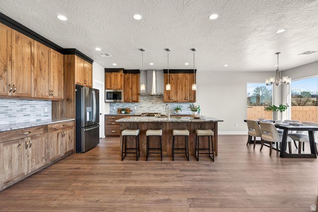 915 S 170 E, Ivins, UT 84738