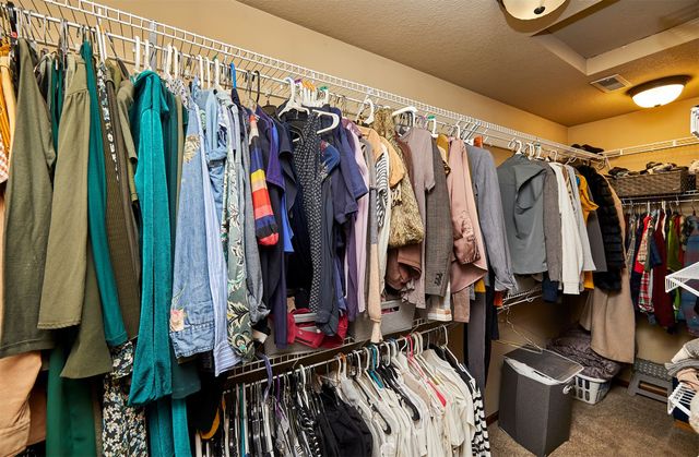 635 SE Ashton Court, Waukee, IA 50263