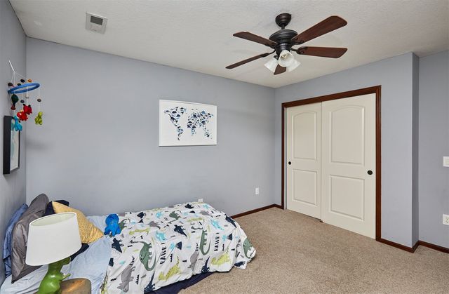 635 SE Ashton Court, Waukee, IA 50263