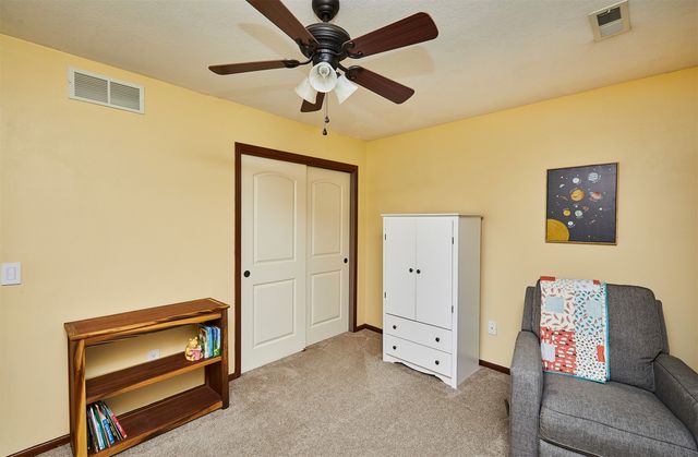 635 SE Ashton Court, Waukee, IA 50263