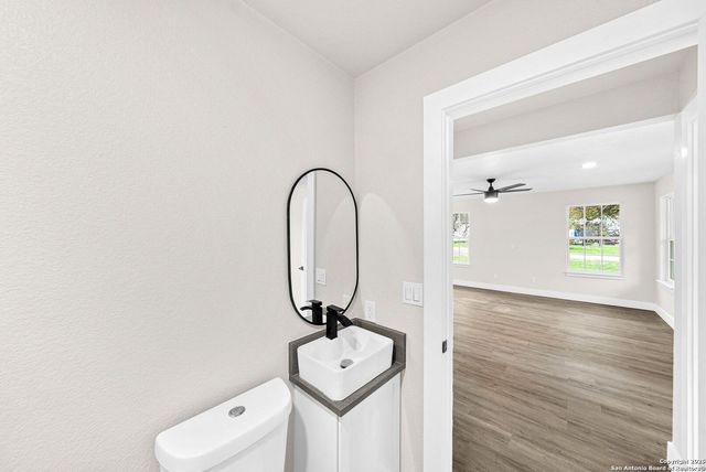 243 Meadow Lake Dr Lot 109, Seguin, TX 78155