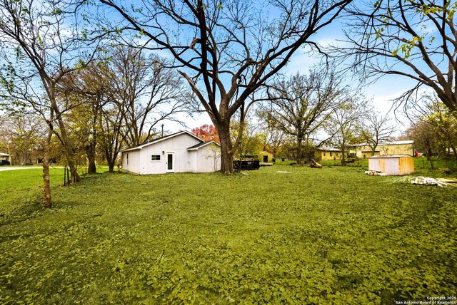 243 Meadow Lake Dr Lot 109, Seguin, TX 78155