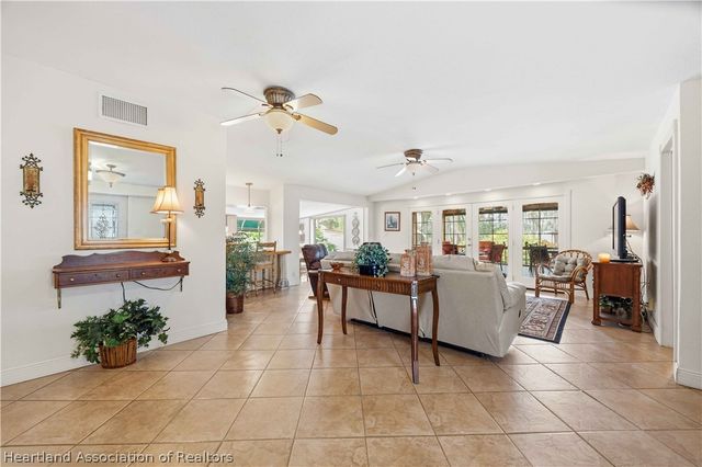 162 Hillside Drive, Lake Placid, FL 33852