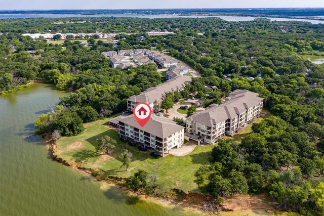 500 Waters Edge Drive 313, Lake Dallas, TX 75065