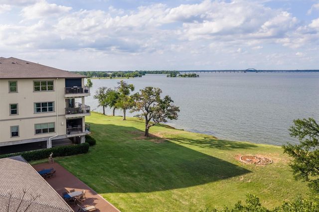 500 Waters Edge Drive 313, Lake Dallas, TX 75065