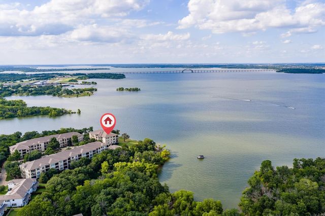 500 Waters Edge Drive 313, Lake Dallas, TX 75065