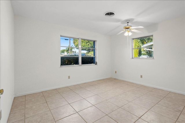 1341 SE Starfish Lane, Stuart, FL 34996