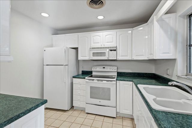 1341 SE Starfish Lane, Stuart, FL 34996