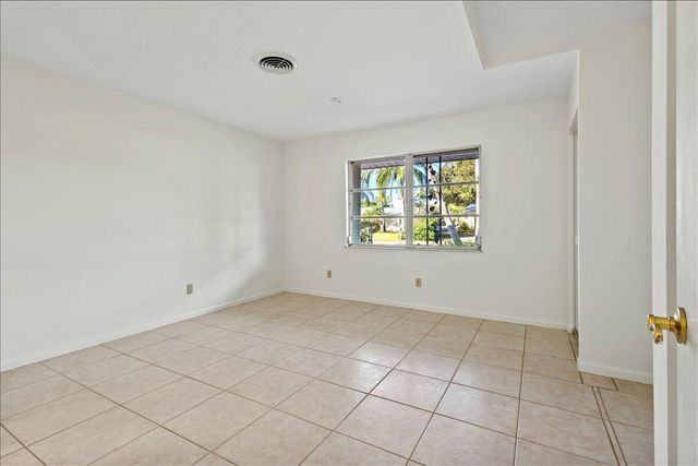 1341 SE Starfish Lane, Stuart, FL 34996