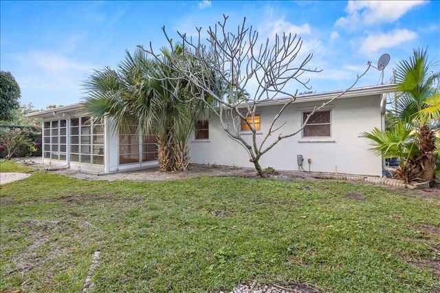 1341 SE Starfish Lane, Stuart, FL 34996