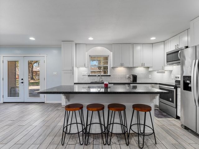 3921 Wickersham Street, Bay City, TX 77414