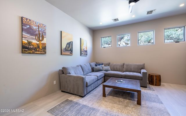 14821 N Dove Canyon Pass, Marana, AZ 85658