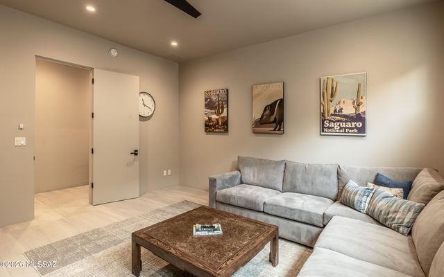 14821 N Dove Canyon Pass, Marana, AZ 85658