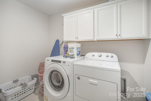 11122 Chalkbark Lane, Charlotte, NC 28262