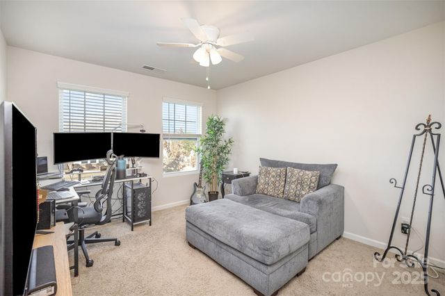 11122 Chalkbark Lane, Charlotte, NC 28262