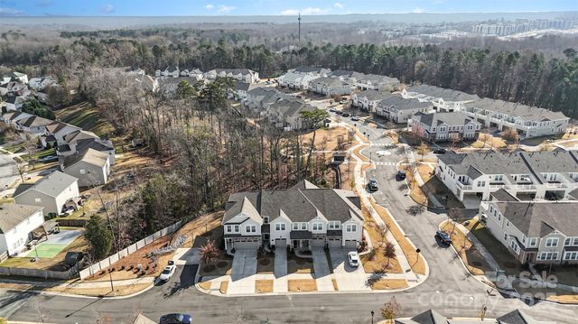 11122 Chalkbark Lane, Charlotte, NC 28262