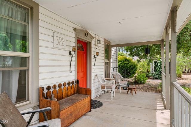 322 N 3rd Street, Central Point, OR 97502