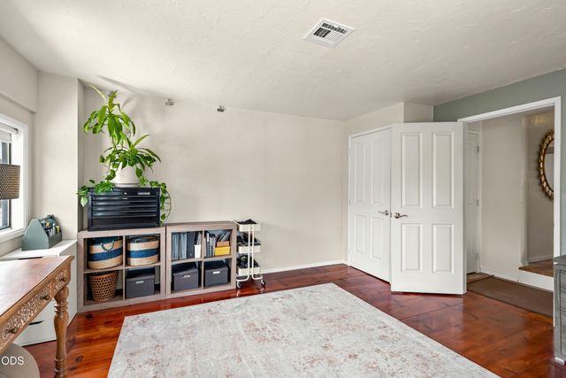 322 N 3rd Street, Central Point, OR 97502