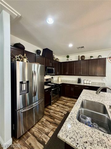 7170 Steubling Glen Street, North Las Vegas, NV 89084