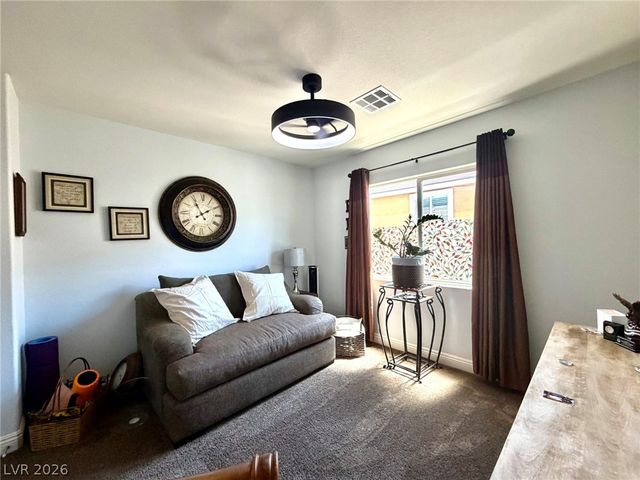 7170 Steubling Glen Street, North Las Vegas, NV 89084