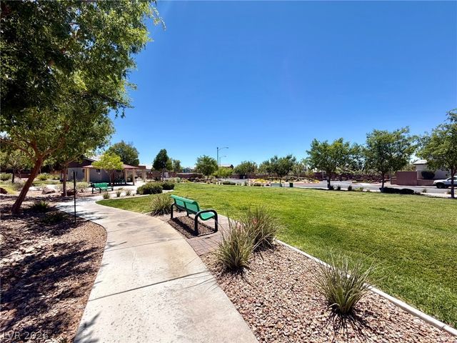 7170 Steubling Glen Street, North Las Vegas, NV 89084