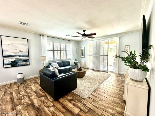 7170 Steubling Glen Street, North Las Vegas, NV 89084