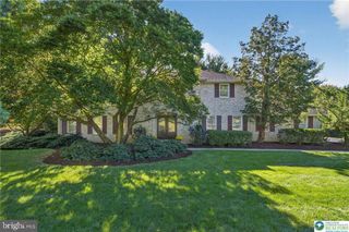1830 SHERWOOD RD, Allentown, PA 18103