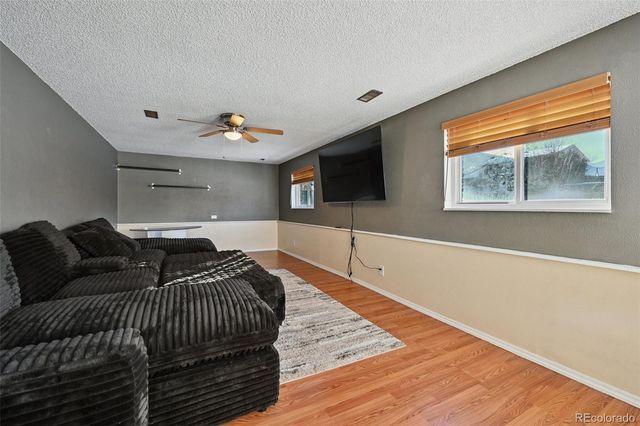 1583 S Dearborn Street, Aurora, CO 80012