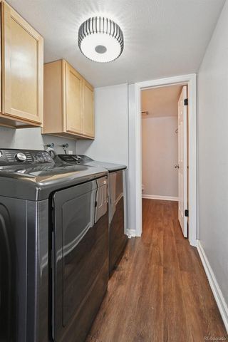 1583 S Dearborn Street, Aurora, CO 80012