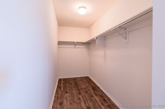 2708 W Fredericksburg Street, Broken Arrow, OK 74011
