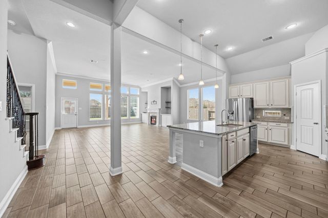 18611 Navarro Branch Drive, Cypress, TX 77433