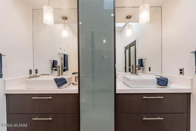 6234 N Calle Retreta Serena, Tucson, AZ 85750