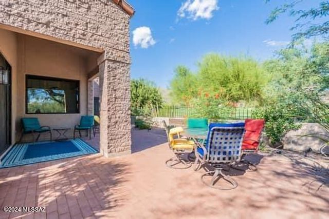 6234 N Calle Retreta Serena, Tucson, AZ 85750
