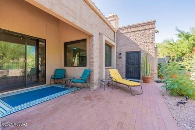 6234 N Calle Retreta Serena, Tucson, AZ 85750