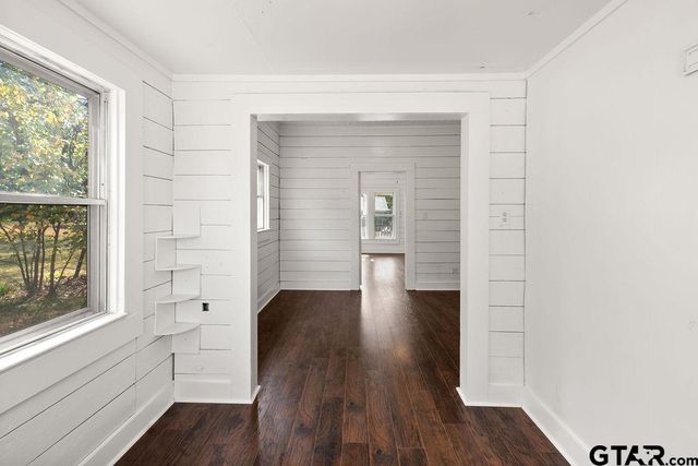 241 Ayers St, Frankston, TX 75763