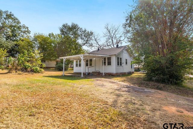241 Ayers St, Frankston, TX 75763