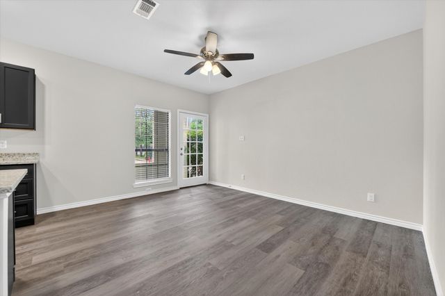 4800 W Lovers Lane 501, Dallas, TX 75209