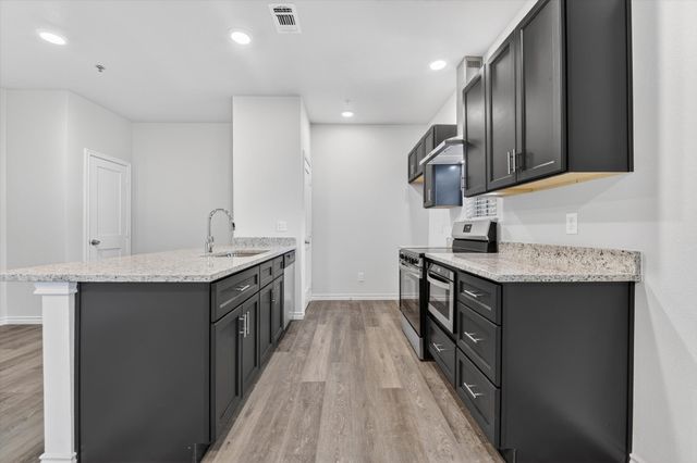 4800 W Lovers Lane 501, Dallas, TX 75209