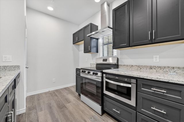 4800 W Lovers Lane 501, Dallas, TX 75209