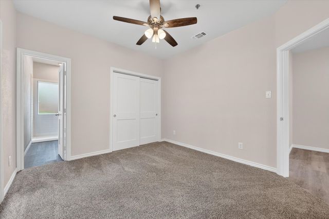 4800 W Lovers Lane 501, Dallas, TX 75209