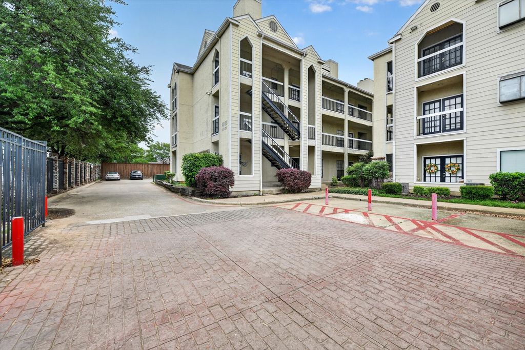 4800 W Lovers Lane 501, Dallas, TX 75209