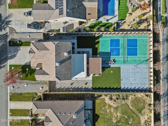 3625 Paddock Way, Quartz Hill, CA 93536