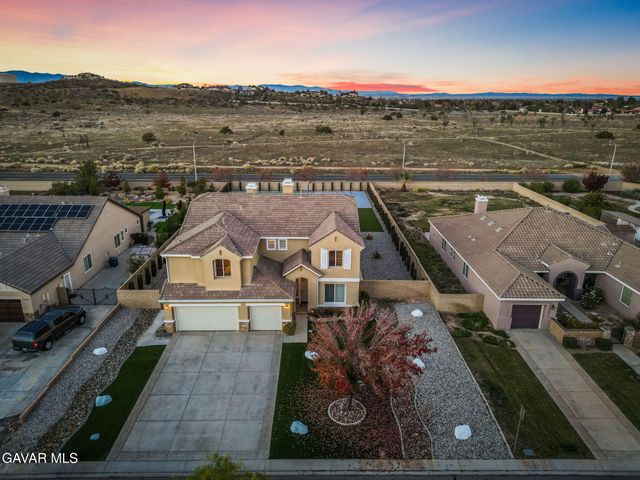 3625 Paddock Way, Quartz Hill, CA 93536