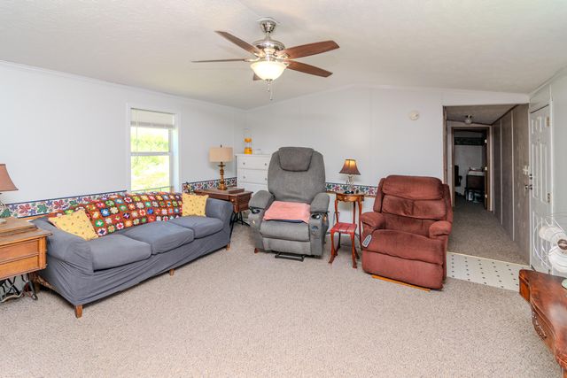 1265 Edmonson Road, Lawrenceburg, KY 40342