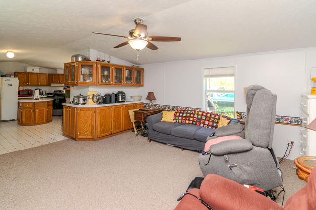 1265 Edmonson Road, Lawrenceburg, KY 40342