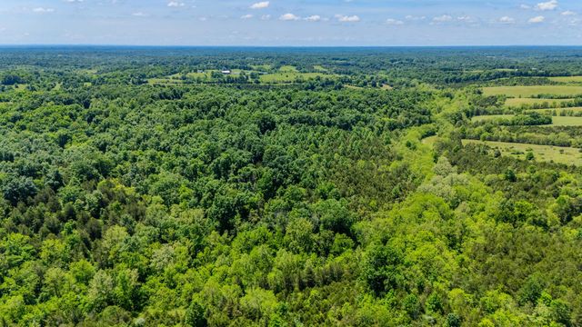 1265 Edmonson Road, Lawrenceburg, KY 40342
