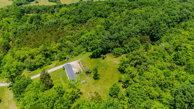 1265 Edmonson Road, Lawrenceburg, KY 40342
