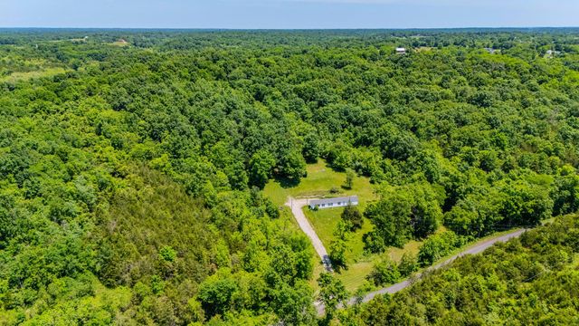 1265 Edmonson Road, Lawrenceburg, KY 40342
